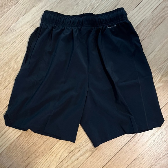 MEN'S JORDAN TEAM DRI-FIT TRAINING SHORT - Picture 3 of 3